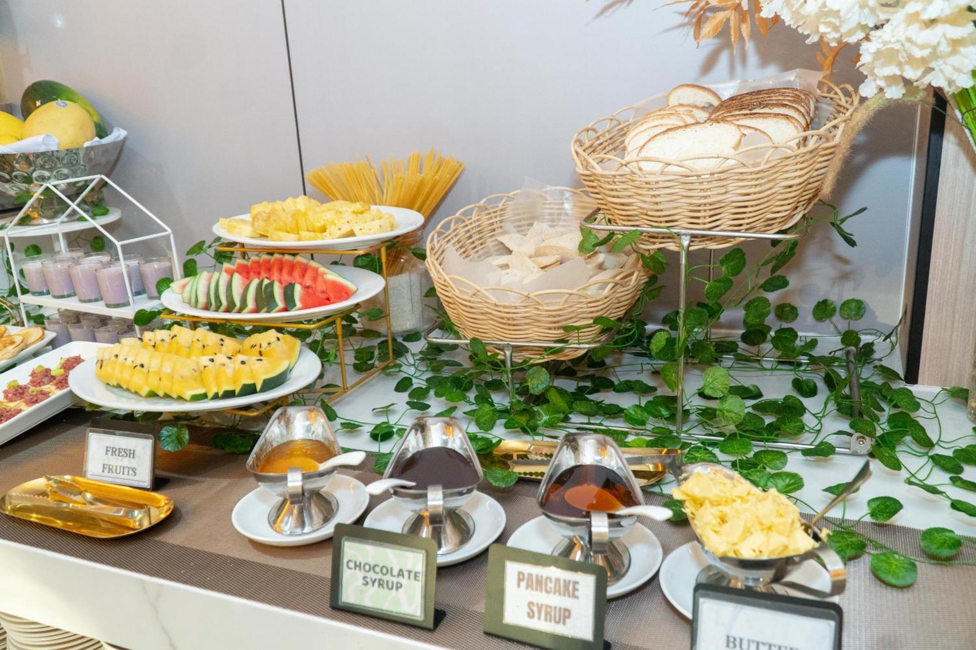 Vienna Hotel 3*